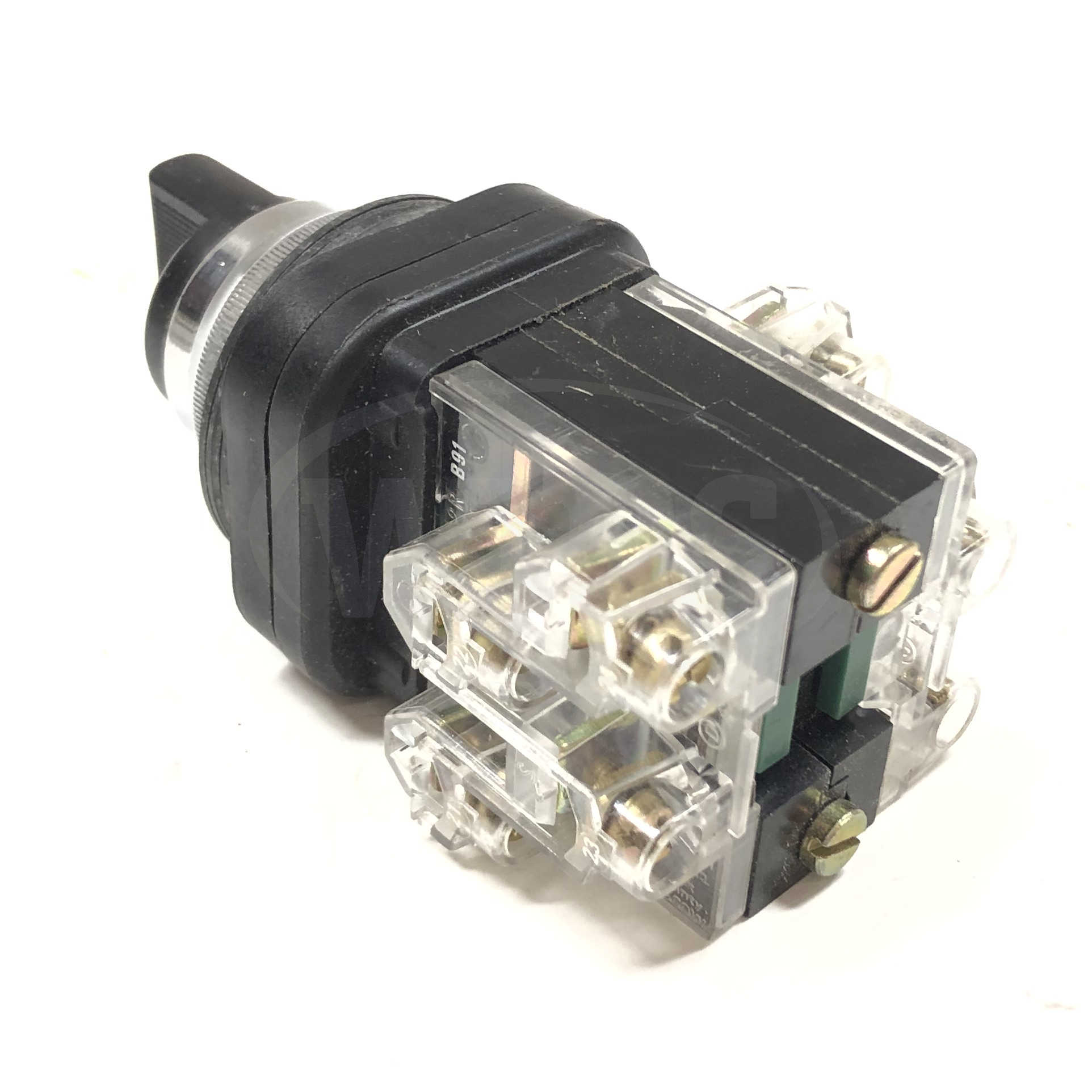 XB2-MD72 Telemecanique Selector Switch