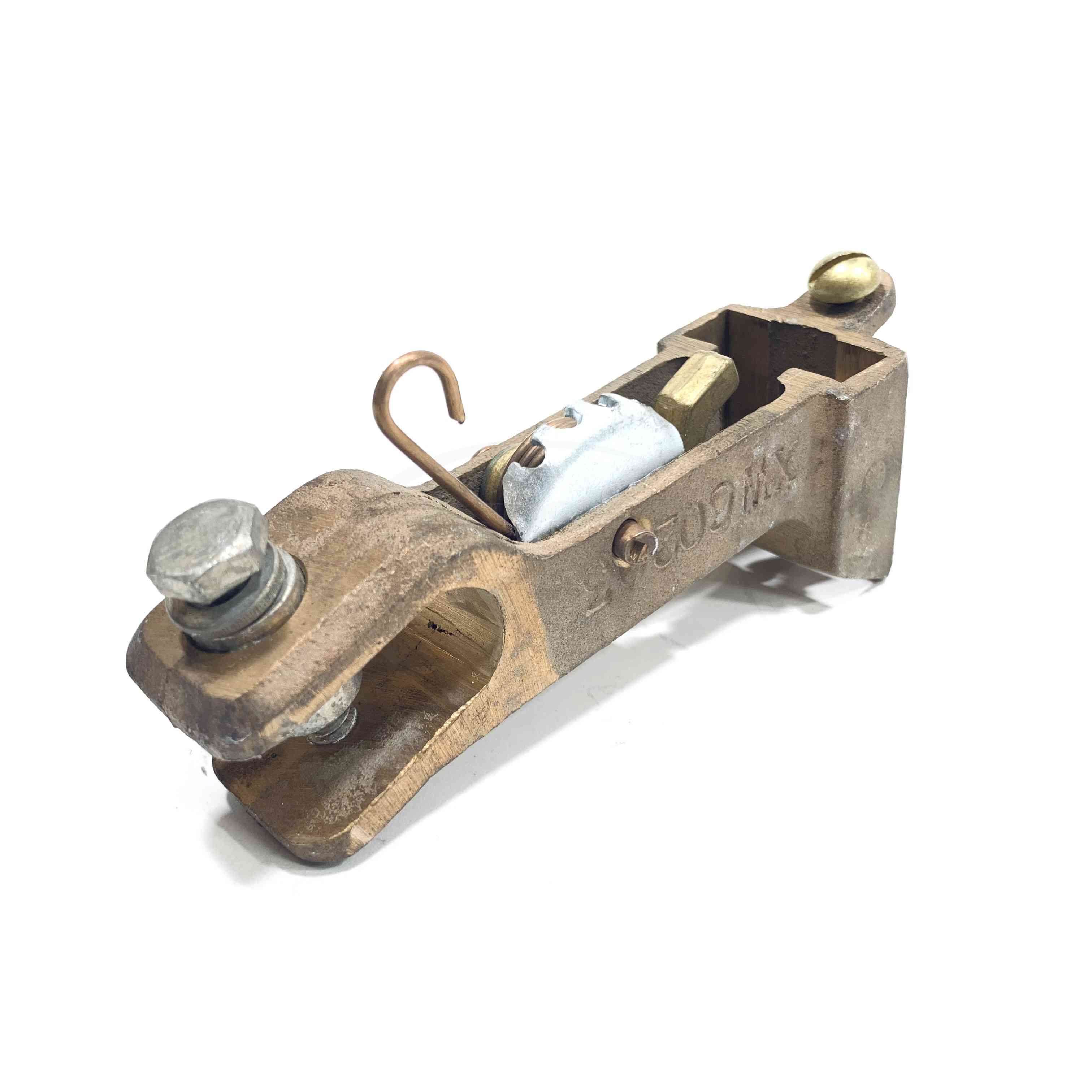 XW60203 Reliance Brush Holder